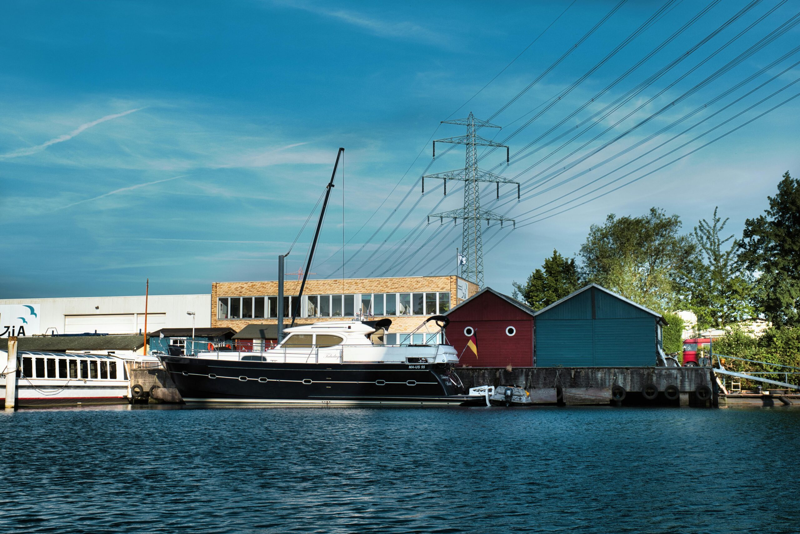 pexels-paparazziratzfatzzi-32667385 pexels-paparazziratzfatzzi-32667385